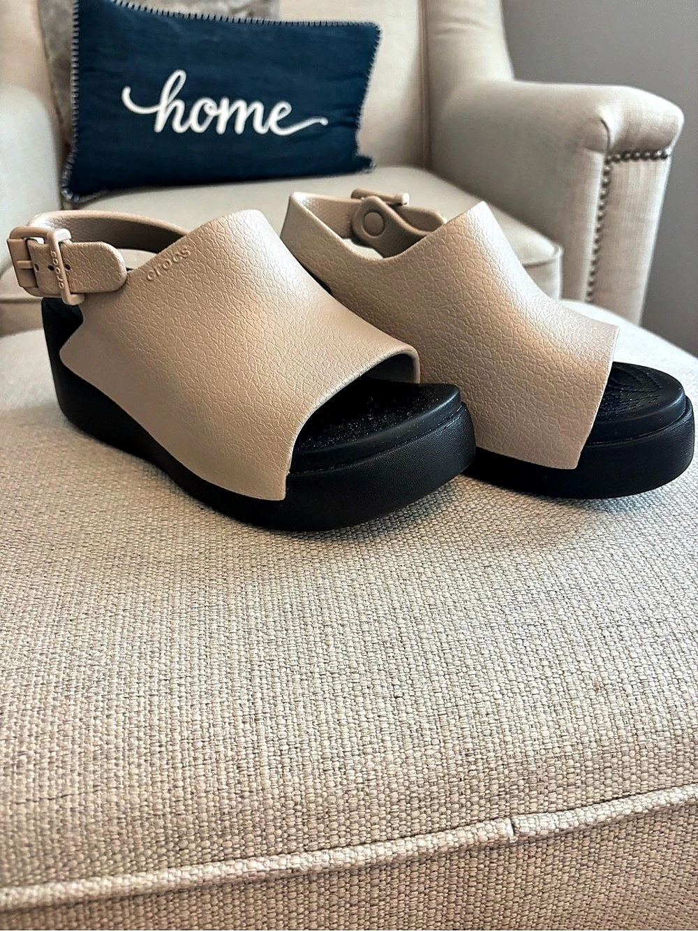 Crocs Crocs Brooklyn Low Wedge Sandal Beige & Black. New